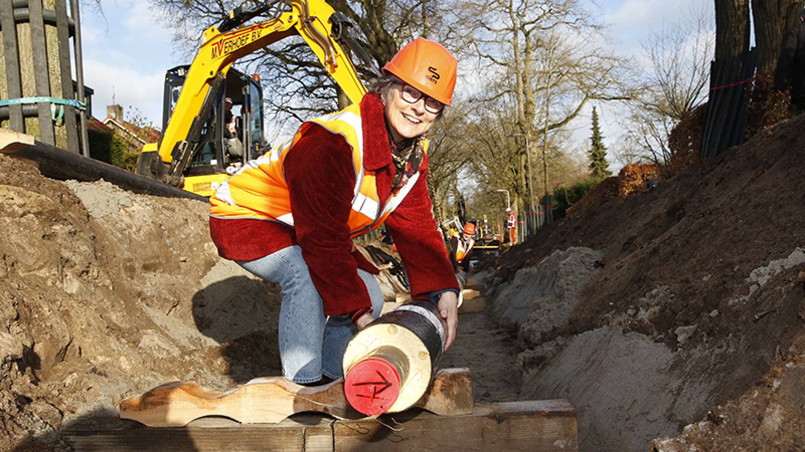 13-04-2021 MUIDERBERG, AANLEG WARMTEBUIS EIKENLAAN.
©Studio Kastermans/Danielle van Coevorden