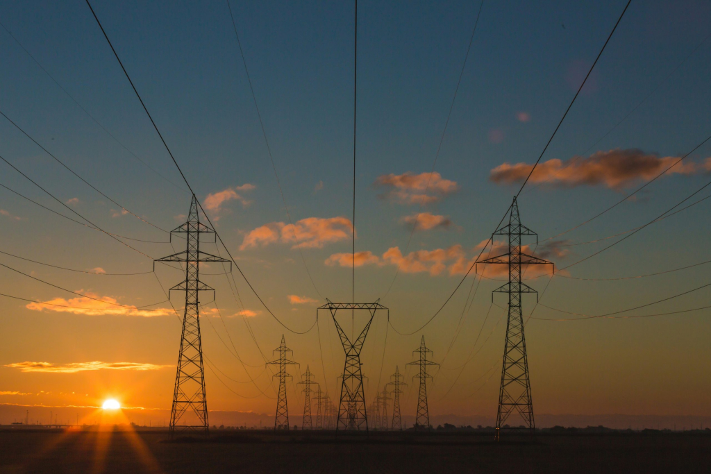 Empowering the local grid for an energy-independent EU@Matthew Henry_Unsplash